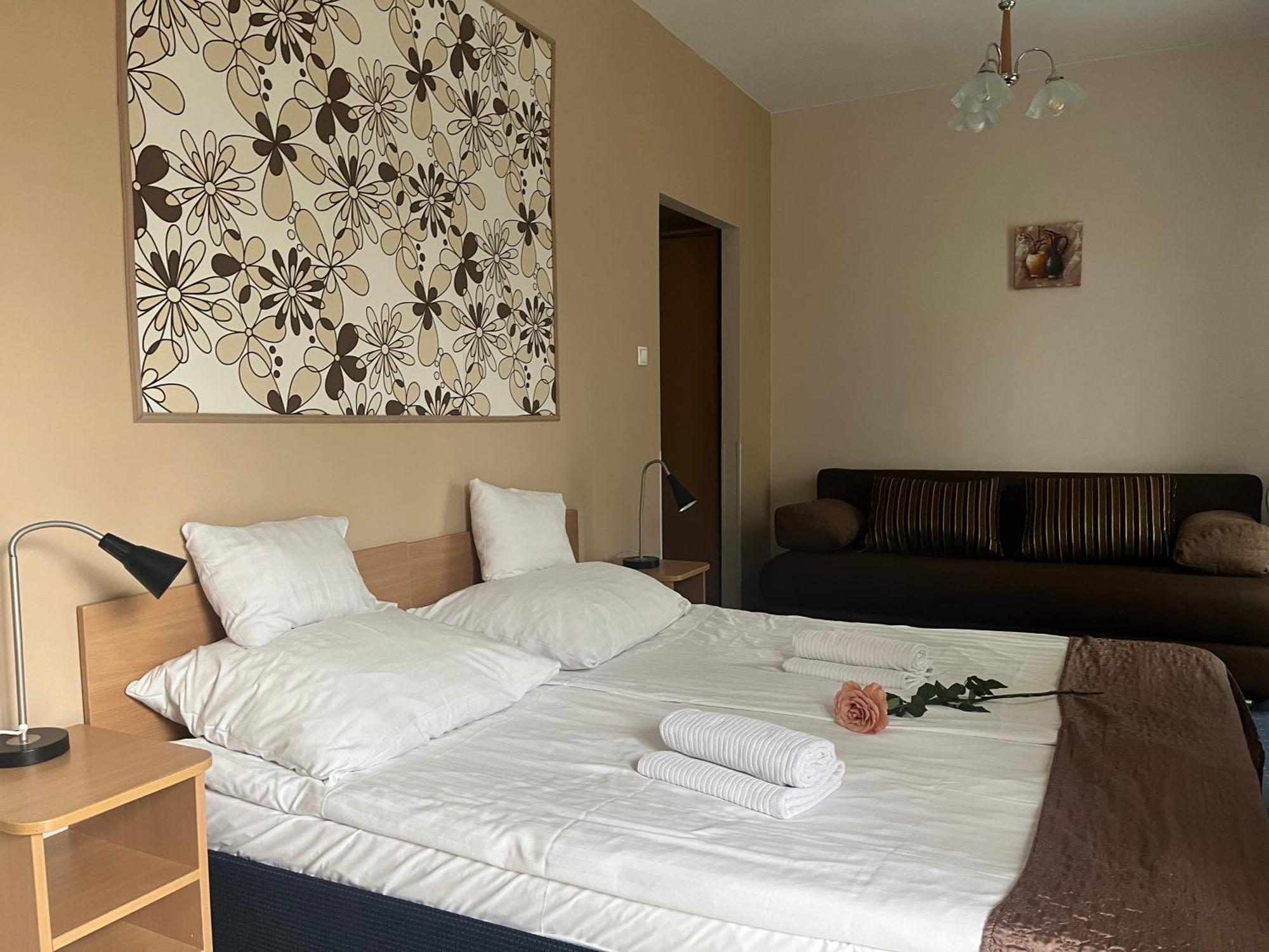 Hotel Rose City بودابست المظهر الخارجي الصورة