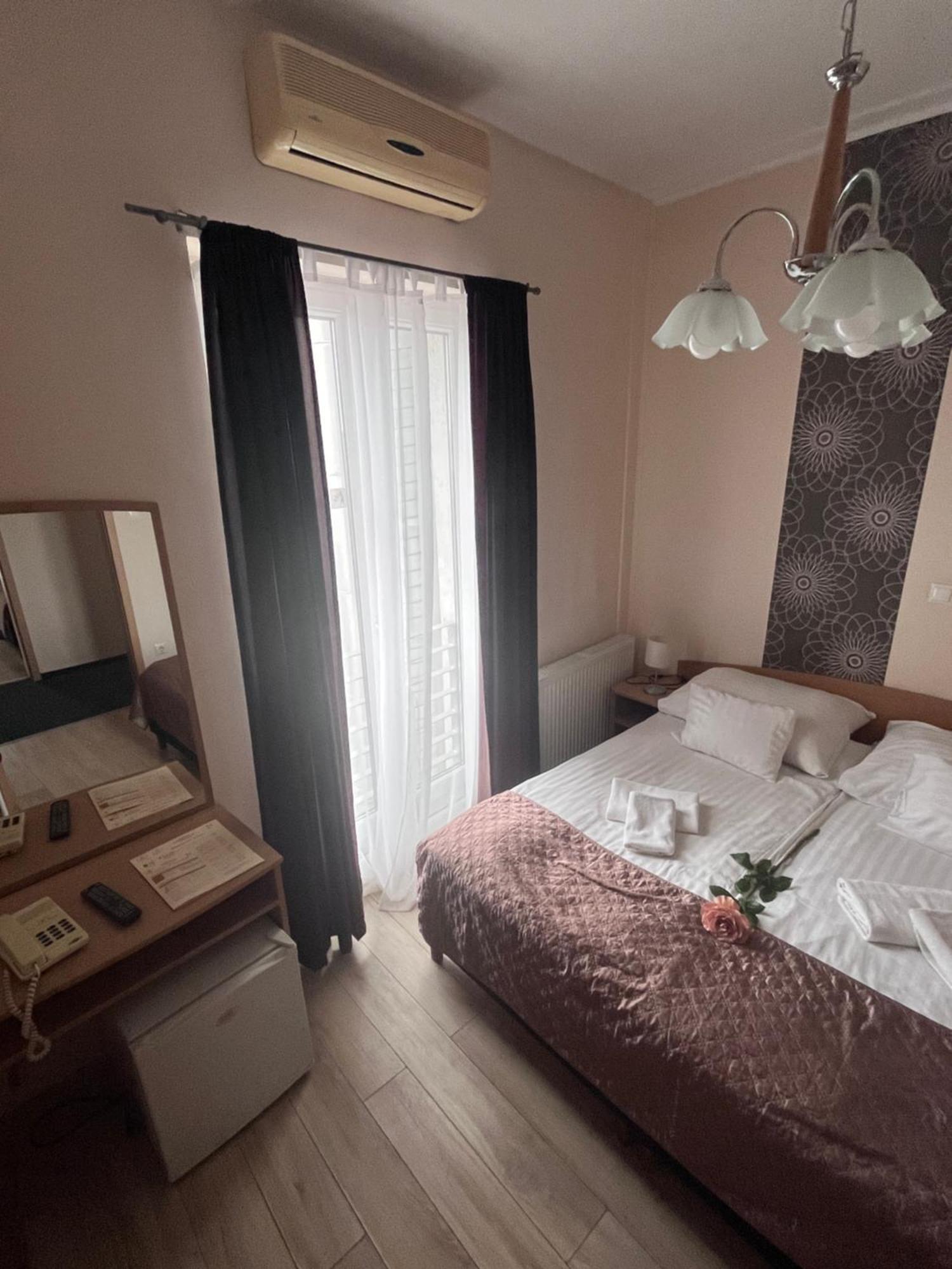 Hotel Rose City بودابست المظهر الخارجي الصورة