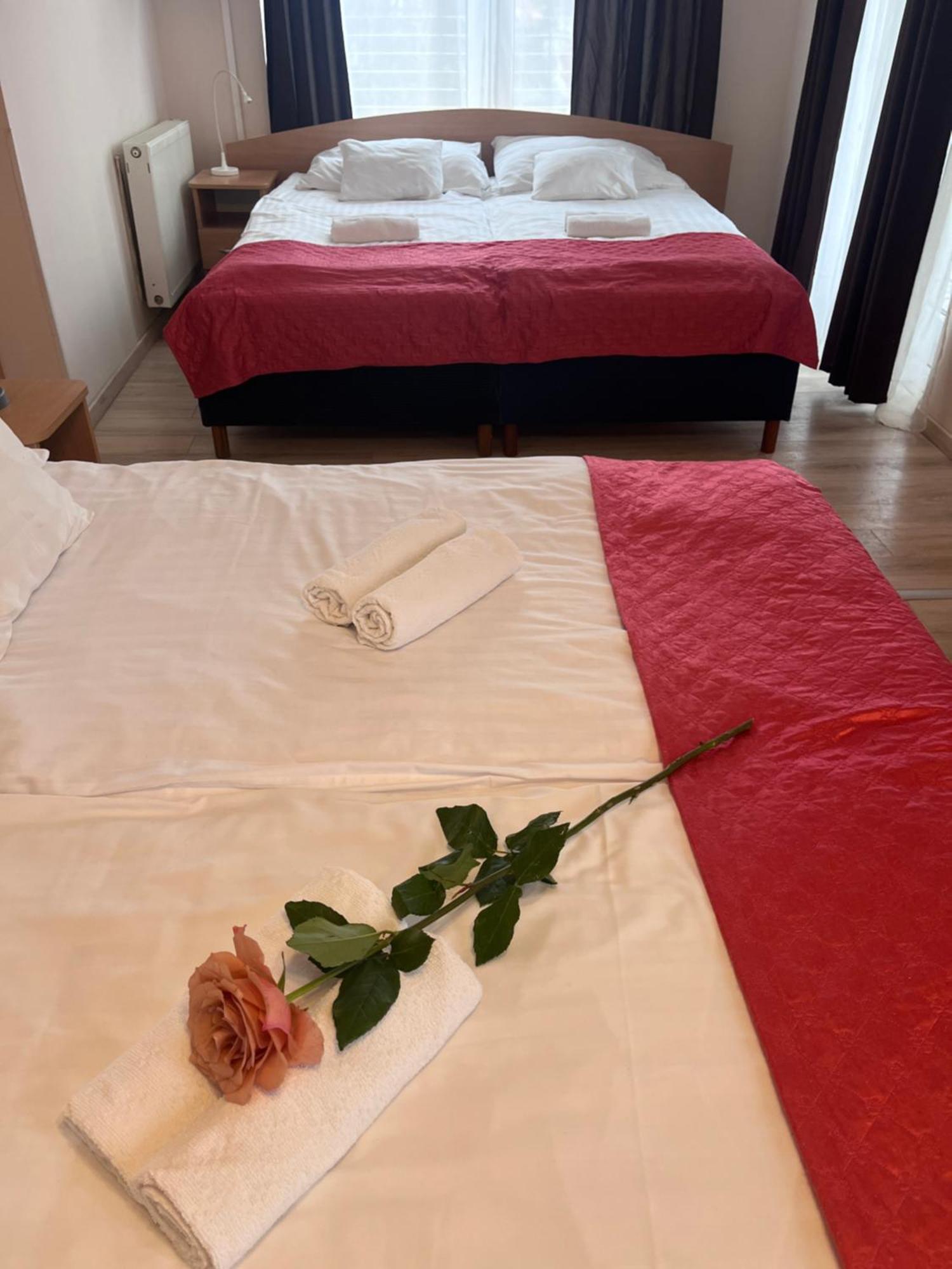 Hotel Rose City بودابست المظهر الخارجي الصورة